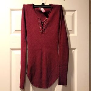 No boundaries longsleeve burgundy ribbed knit top blouse sz medium